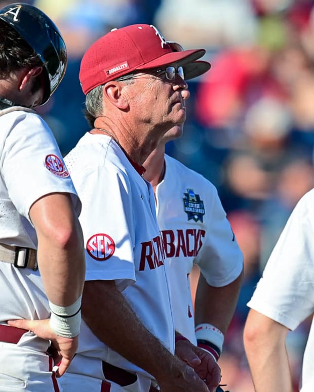 Dave Van Horn-Ole Miss CWS